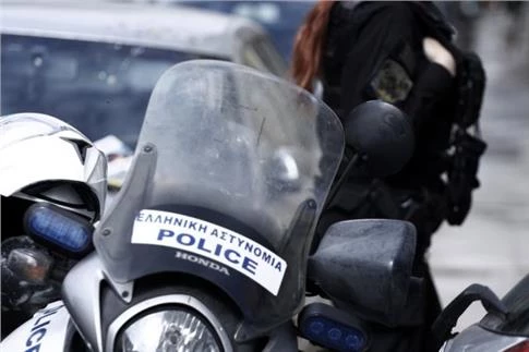 Συμμορία διαρρηκτών «χτυπάει» θέατρα στην Αθήνα